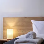 Tron 2 Lägenhet *