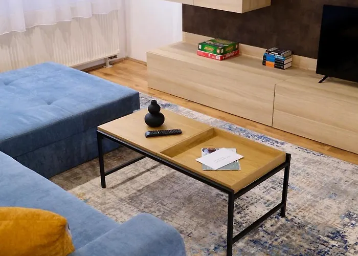 Apartman Tron 2 *